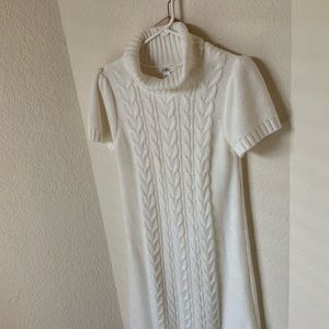 🎅🏻Cream Sweater dress by Cato…great used condition